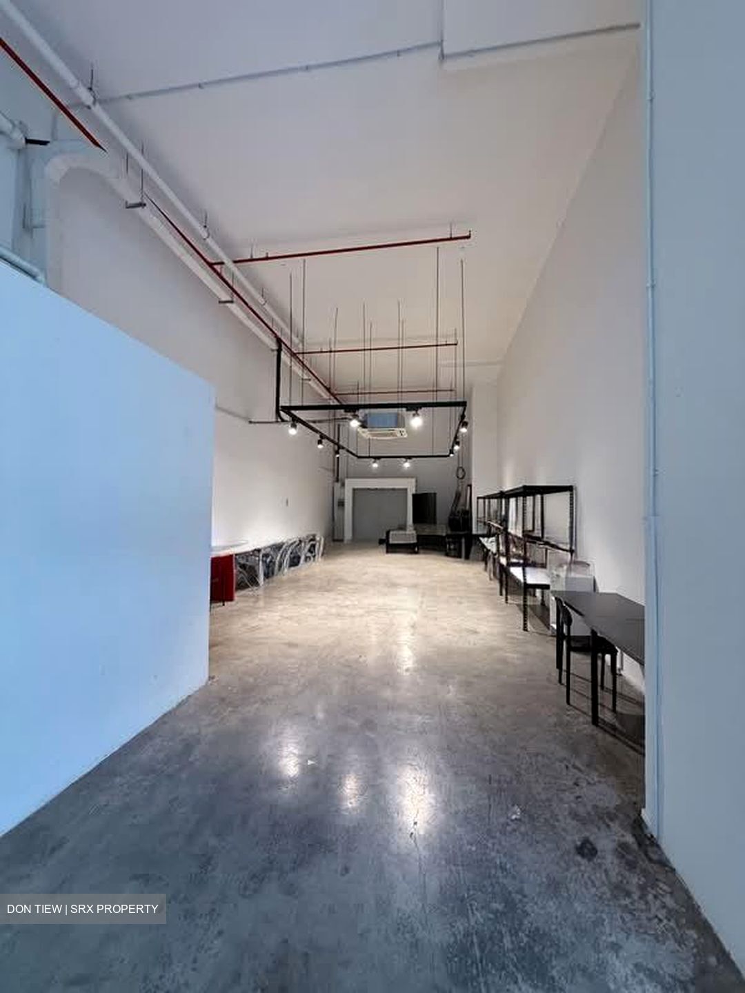 Oxley Bizhub (D14), Factory #583760871